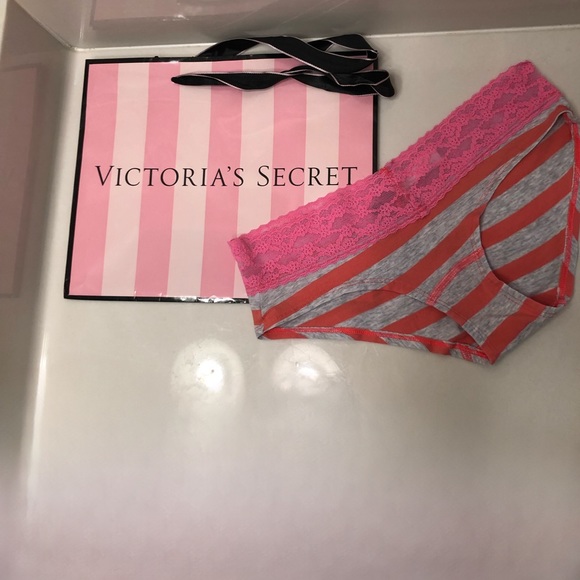 Victoria’s Secret Low-Rise Hiphuggers!! - Picture 3 of 7